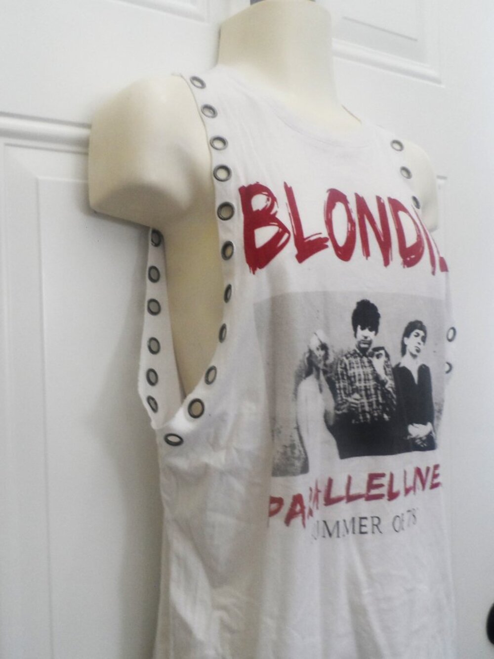 Blondie muscle tank- sz. S - Picture 8 of 10